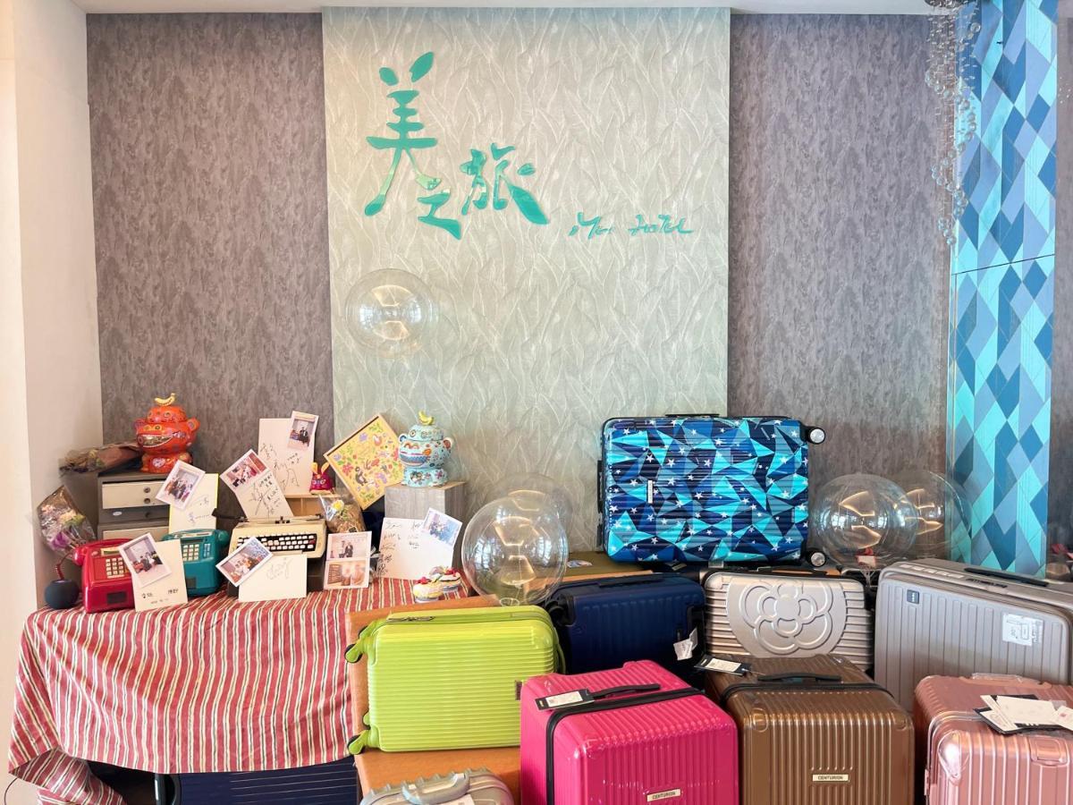 Mei Hotel Taichung Esterno foto