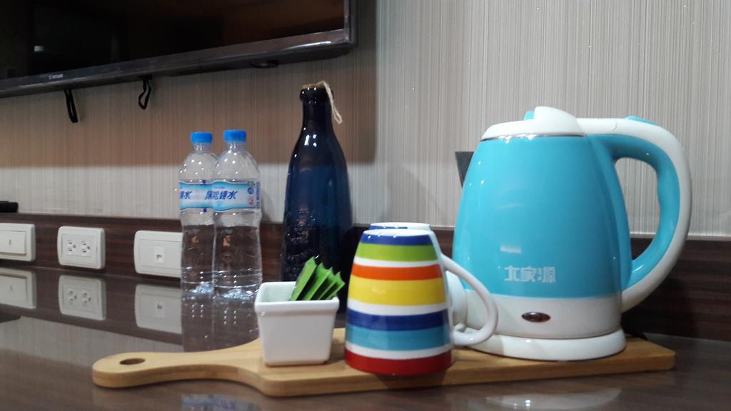 Mei Hotel Taichung Esterno foto